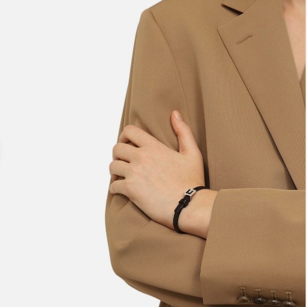 Gucci Black Leather Bracelet with Crystal Square G - Picture 6 of 6